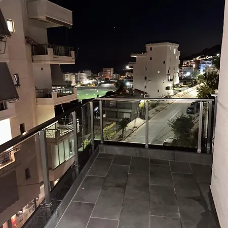 Liam's アパート Sarandë